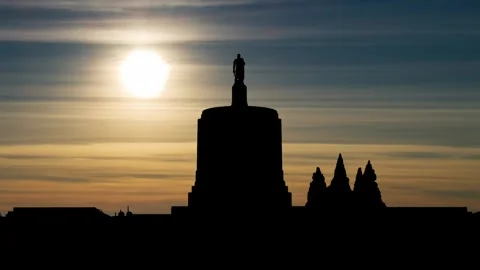Salem: Oregon State Capitol building at Sunset Time Lapse with Colorful sky Stock Footage 302710468