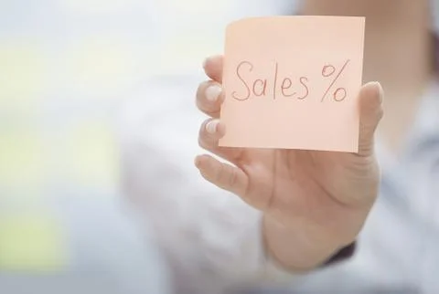 Sales text on adhesive note Foto stock