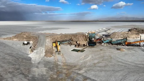 Salinas Grandes Lithium Mining Equipment on Salt Flat in Jujuy Province 動画素材 345970262