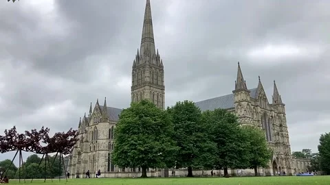 Salisbury Cathedral timelapse Stock Footage 156464182