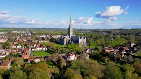 Salisbury towards Catherdral Stockbeeldmateriaal 280434106