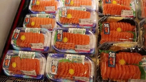 Salmon in the box Stock Footage 69184812