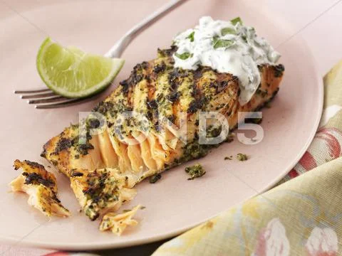 Salmon fillet with herb sauce (Thailand) Stock Photos