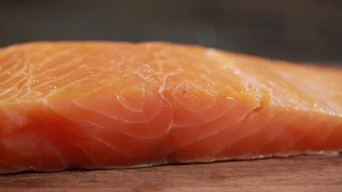 Salmon Vidéo 139759740