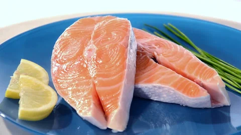 Salmon steaks 스톡 동영상 37691060