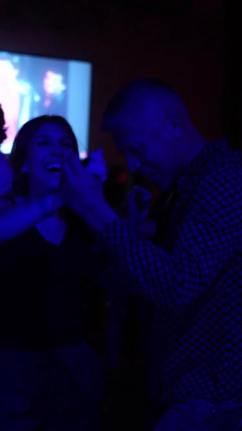 Salsa Around The World 스톡 동영상 323668926