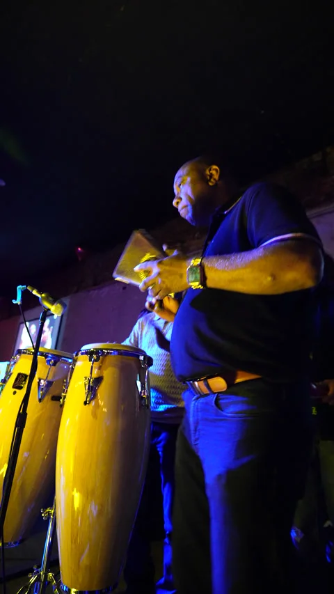 Salsa Music Around The World Видео 324613595