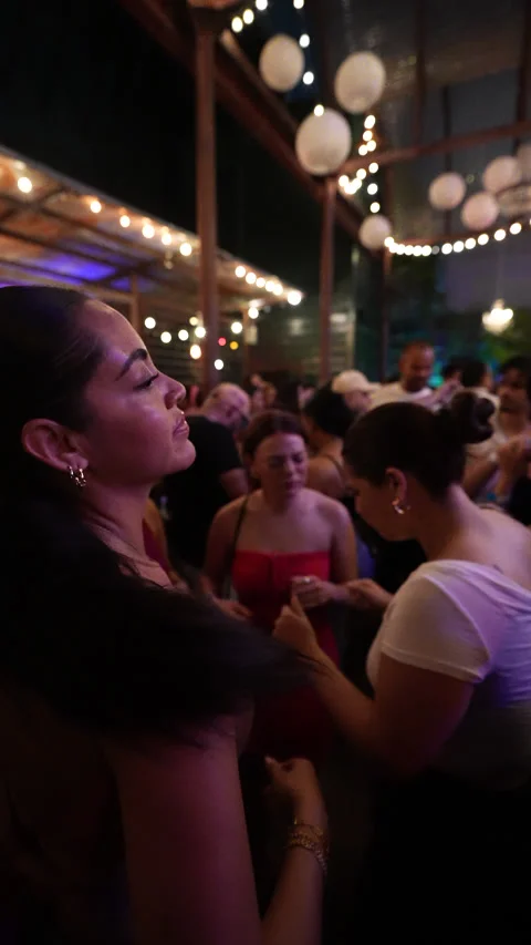 Salsa Music Around The World 動画素材 324625637