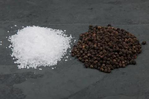 Salt and pepper Fotos Stock