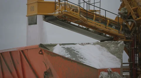 Salt convoyeur. Stock Footage 32499591