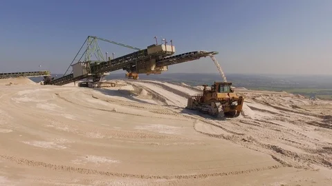 Salt mining on top of the mountain Vidéo 116230700