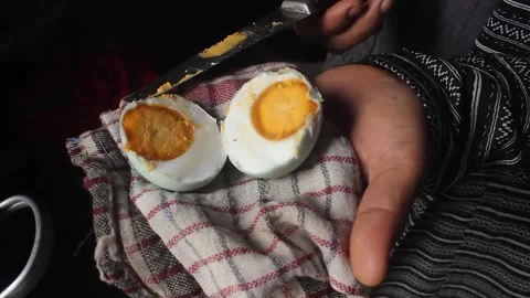 Salted eggs Vídeo Stock 280383248