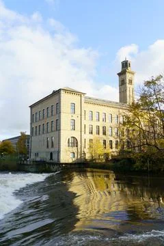 Salts Mill Which is Formerly a Textile Mill.. Foto stock