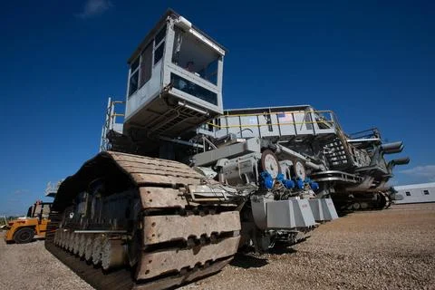 Sam Dove, a crawler-transporter engineer with Jacobs on the Test and Opera... Stock Photos