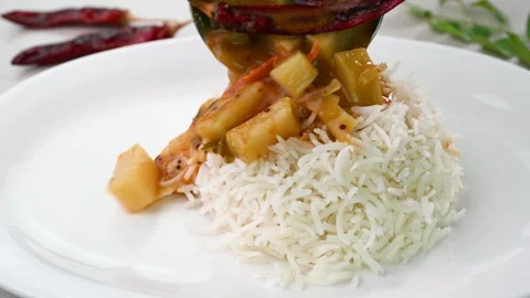 Sambar on white rice 動画素材 242581017