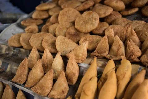 Samosas in Market Foto stock