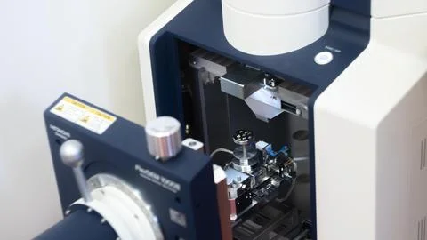 Sample preparation for the microscope, experiment in the laboratory Stock Photos