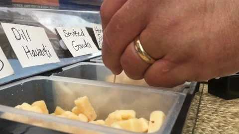 Samples of Cheese in Wisconsin 스톡 동영상 117138926