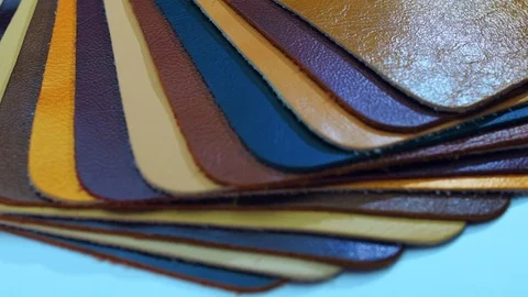Samples of skin in different colors. Light moves around the samples. Jib arm Stock Footage 82723112