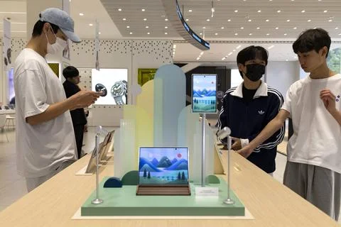 Samsung Electronics posts second-quarter net profit, Seoul, Korea - 30 Jul 2026 Photos