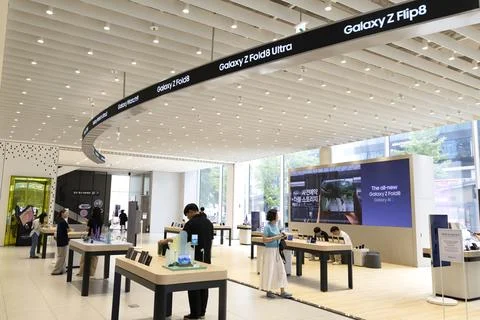 Samsung Electronics posts second-quarter net profit, Seoul, Korea - 30 Jul 2026 Photos