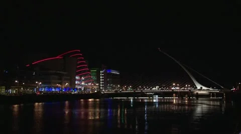 Samuel Beckett Bridge (3/3) Stock Footage 10889100
