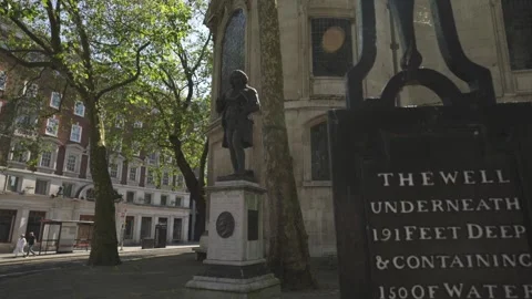 Samuel Johnson statue and St Clement Danes Church, The Strand, London, England Stock Footage 243112885