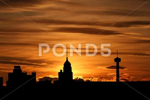 San antonio at sunset Stock Illustration
