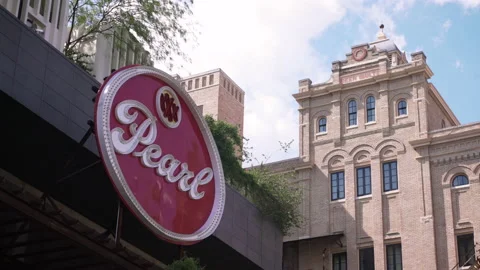 San Antonio, Texas - August 9, 2020: Pearl Brewery sign near Hotel Emma Video stock 137423247