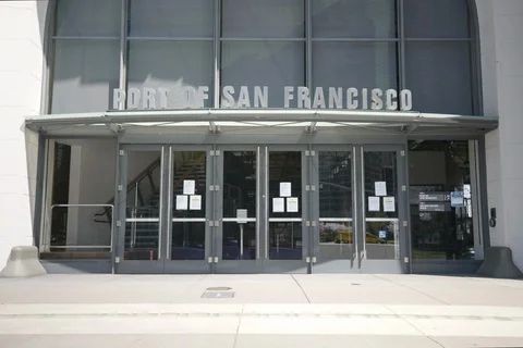 San Francisco empty warf covid 19 corona virus Stockbeeldmateriaal 128275668
