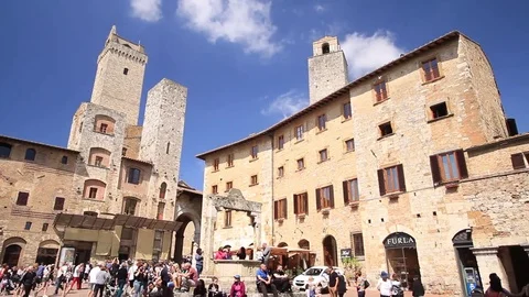 San Gimignano, medieval village famous as the Town of Fine Towers, Tuscany Stock Footage