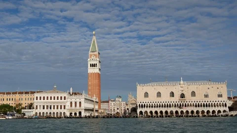 San Marco Square, St Mark's Campanile And Doge's Palace, Palazzo Ducale - Venice 库存影片 101311564