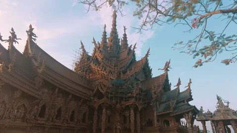 The Sanctuary of Truth Museum. under construction in the scaffolding. largest Vidéo 343401327