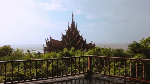 The Sanctuary of Truth Museum. Wide angle sea view from balcony. largest wooden Vidéo 343399007