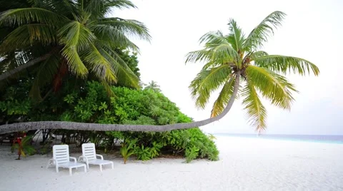 Sand beach and ocean wave, South Male Atoll. Maldives Video stock 49721588