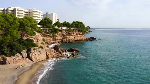 Sand beach with turquoise ocean during summer in Miami Platja Stock Footage 151979341