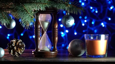 Sand clock that indicates the time remaining until Xmas, toys of winter holidays 스톡 동영상 99122445