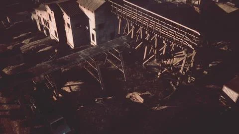 Sand conveyor for screening and separating from gravel and stones 스톡 일러스트