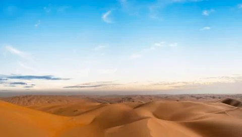 Sand dunes in the Empty Quarter (Rub' al Khali) Saudi Arabia Stock Photos