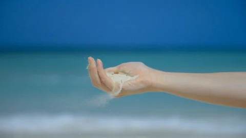 Sand out of hand in slow motion Video stock 87170863