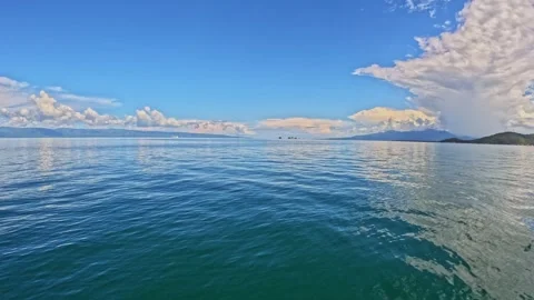 Sand spit in the ocean of the tropics Video stock 245268059