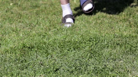 Sandals and white socks Vidéo 65804684