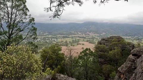 Sandstone Cliffs and Rock Formations at Paradise Park, Murrurundi - Eye of .. Stock-Footage 312066034