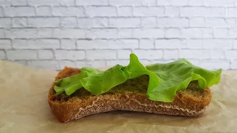 Sandwich meat time laps Video stock 81103341