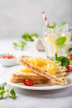 Sandwich with pineapple, Stock-Fotos