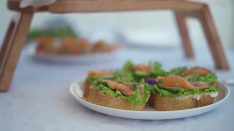 Sandwich with red fish Video stock 204125188