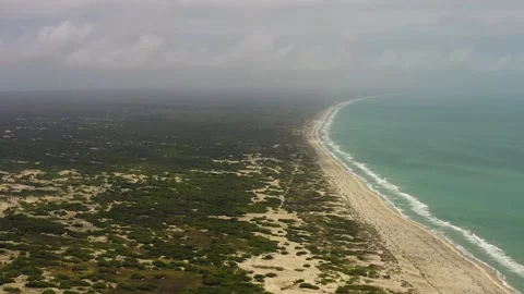 Sandy beach and ocean surf with waves. Sri Lanka. Stock Footage 196528023