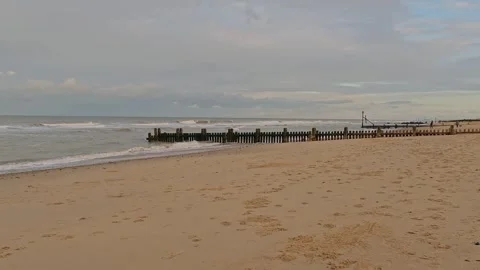 Sandy beach on the North Norfolk coast Stock Footage 292829104