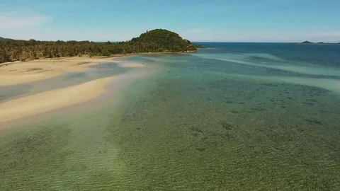Sandy beach, wave movement, island. Sea, waves, vacation. 스톡 동영상 80730728