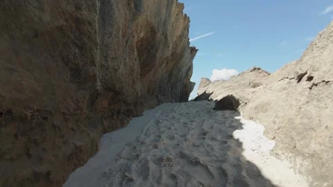 A sandy corridor between the rocks 4K video of a natural canyon Video stock 331937941